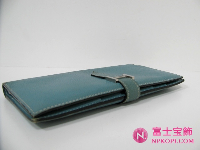 エルメスHERMES（エルメス）ベアン 二つ折長財布HERMES032803031